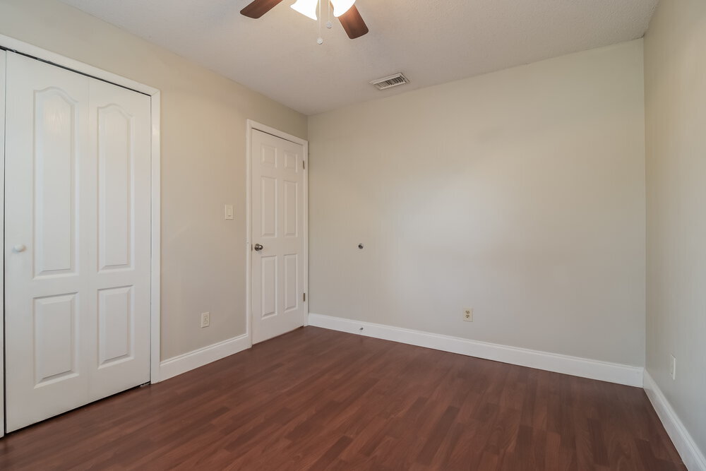 Building Photo - 13900 Lena St