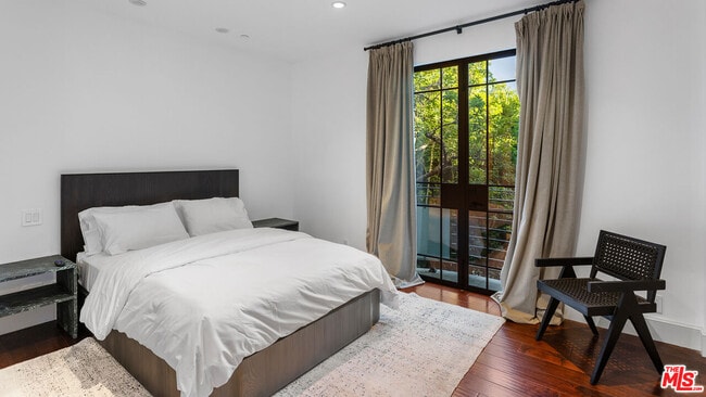 Building Photo - 7801 Hillside Ave