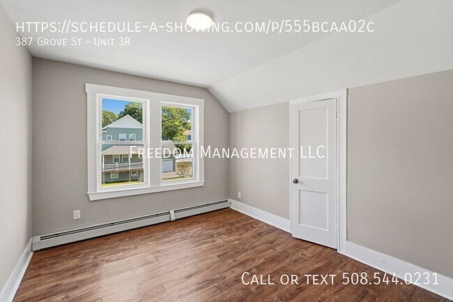 Building Photo - 387 Grove St