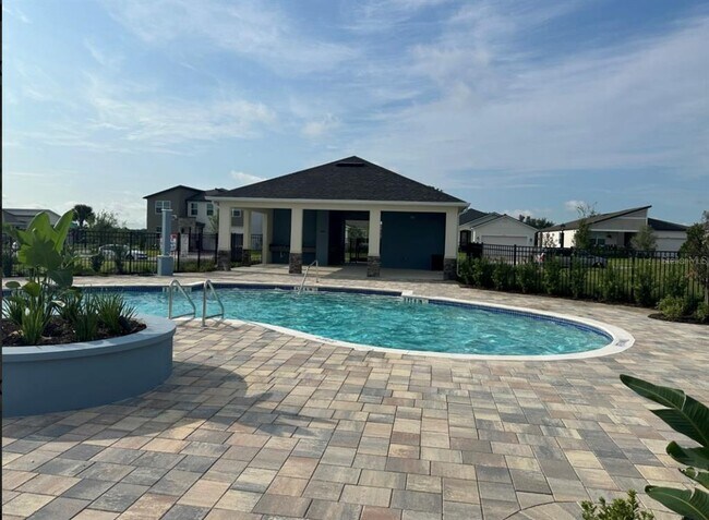 Building Photo - 9051 Coral Cpe St