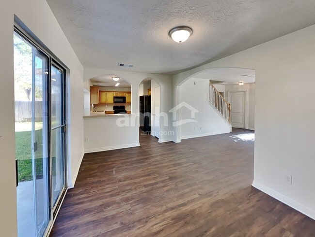 Building Photo - 26114 Cypresswood Dr