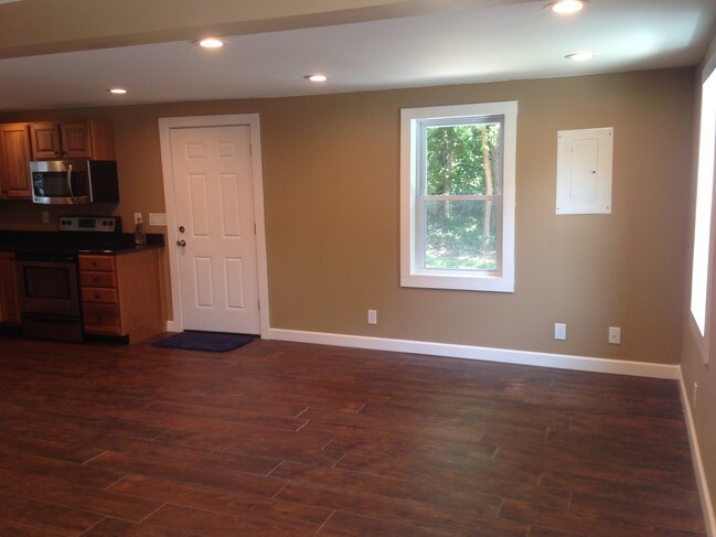 Building Photo - 1 Colson Ct