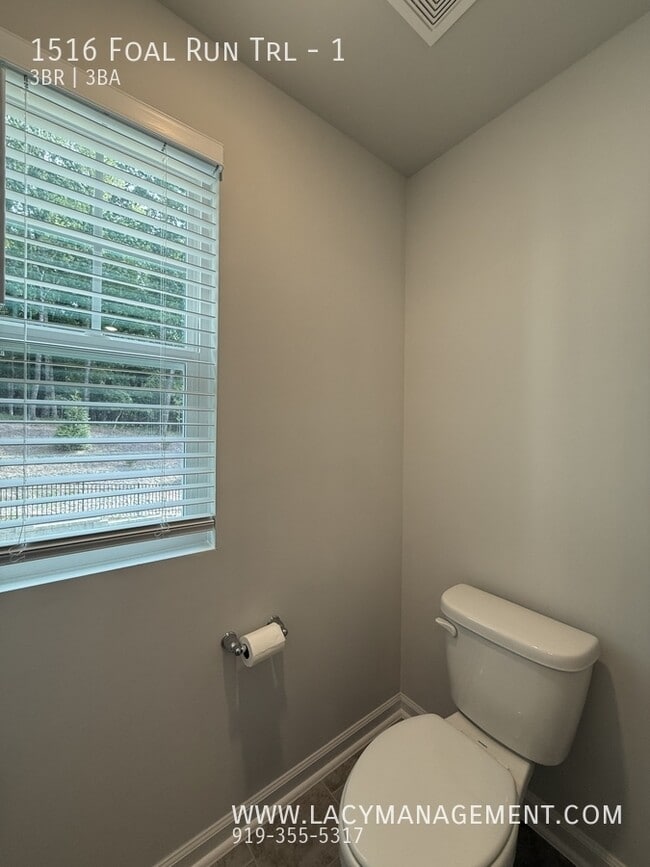 Building Photo - 1516 Foal Run Trl
