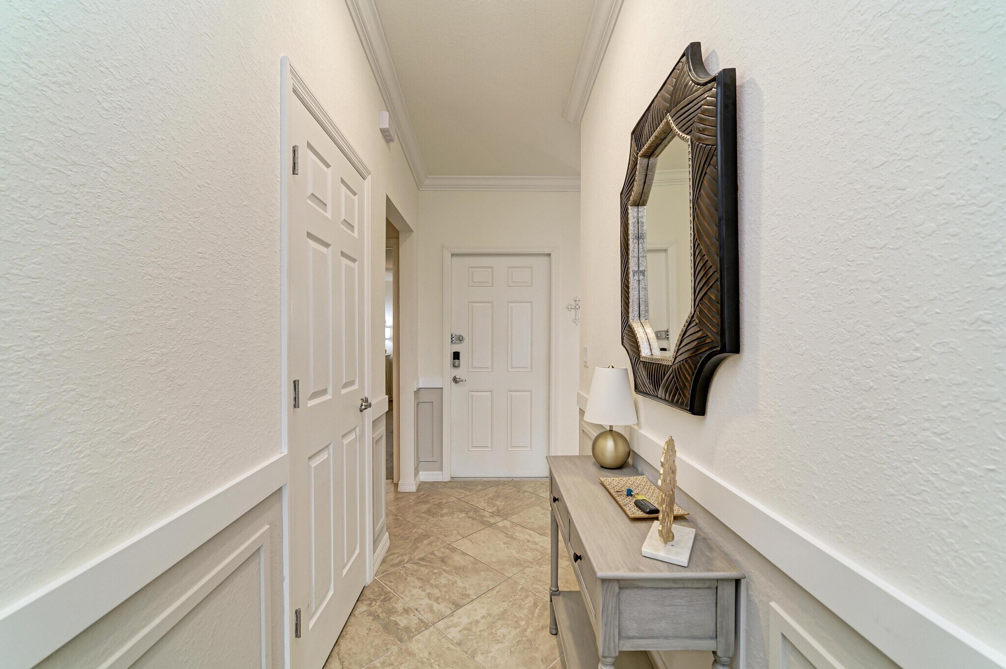Building Photo - 5557 Palmer Cir