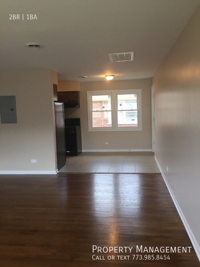 Building Photo - 918 Parkwood Dr
