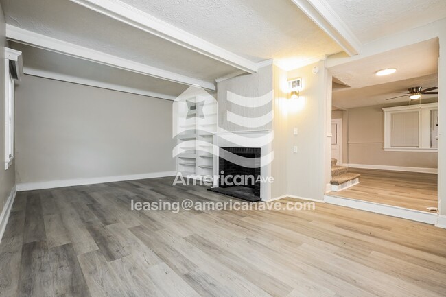Building Photo - 1221 Azalea Ct