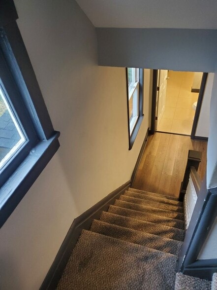 Building Photo - 957 Harrison Ave