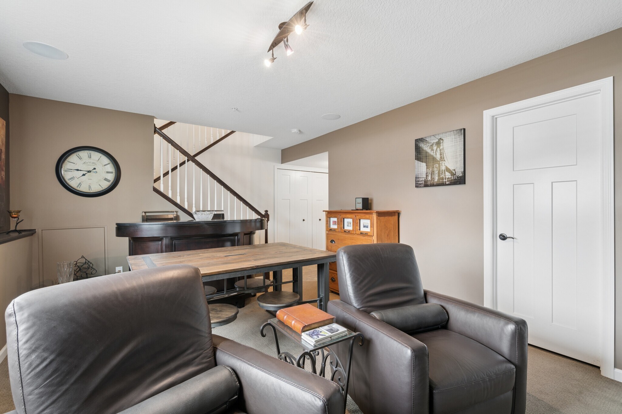 Building Photo - 8957 SW Village Loop