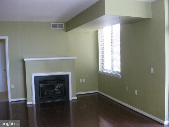 Building Photo - 851 N Glebe Rd