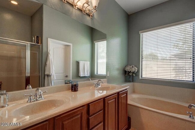 Building Photo - 1434 W Homestead Ct