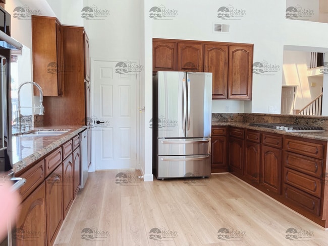 Building Photo - Shadowridge  Gorgeous 3 Bedroom Home In Desirable Neighborhood / Vista