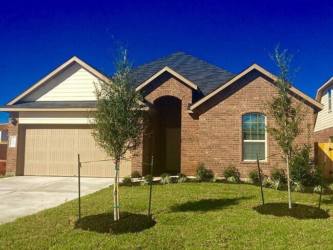 Primary Photo - 618 Longstreet Dr