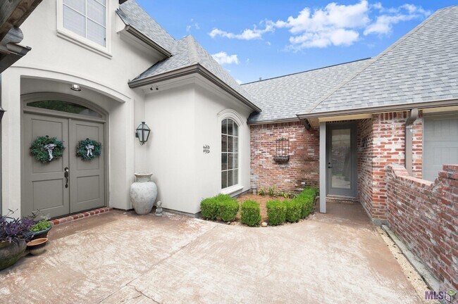 Building Photo - 19537 S Harrells Ferry Rd