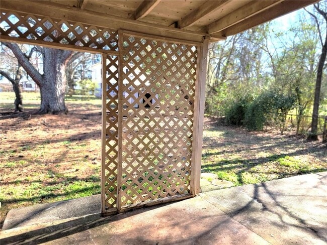 Building Photo - 4042 Jodeco Rd