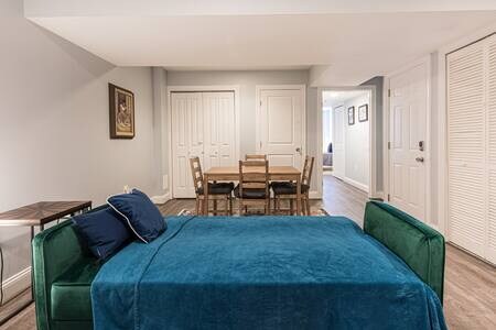 Building Photo - 4950 Fitch Pl NE