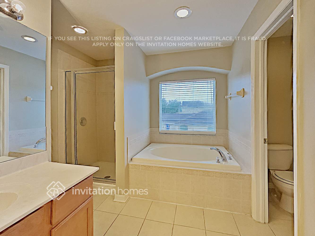 Building Photo - 9551 Baton Rouge Ln