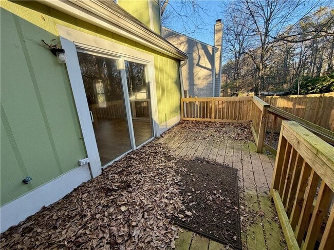 Building Photo - 1911 Shenandoah Valley Ln SE