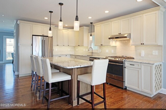 Building Photo - 9 Sea Drift Ave