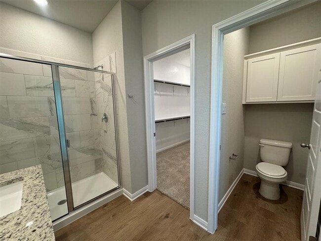 Building Photo - 423 Cross Barn Blvd