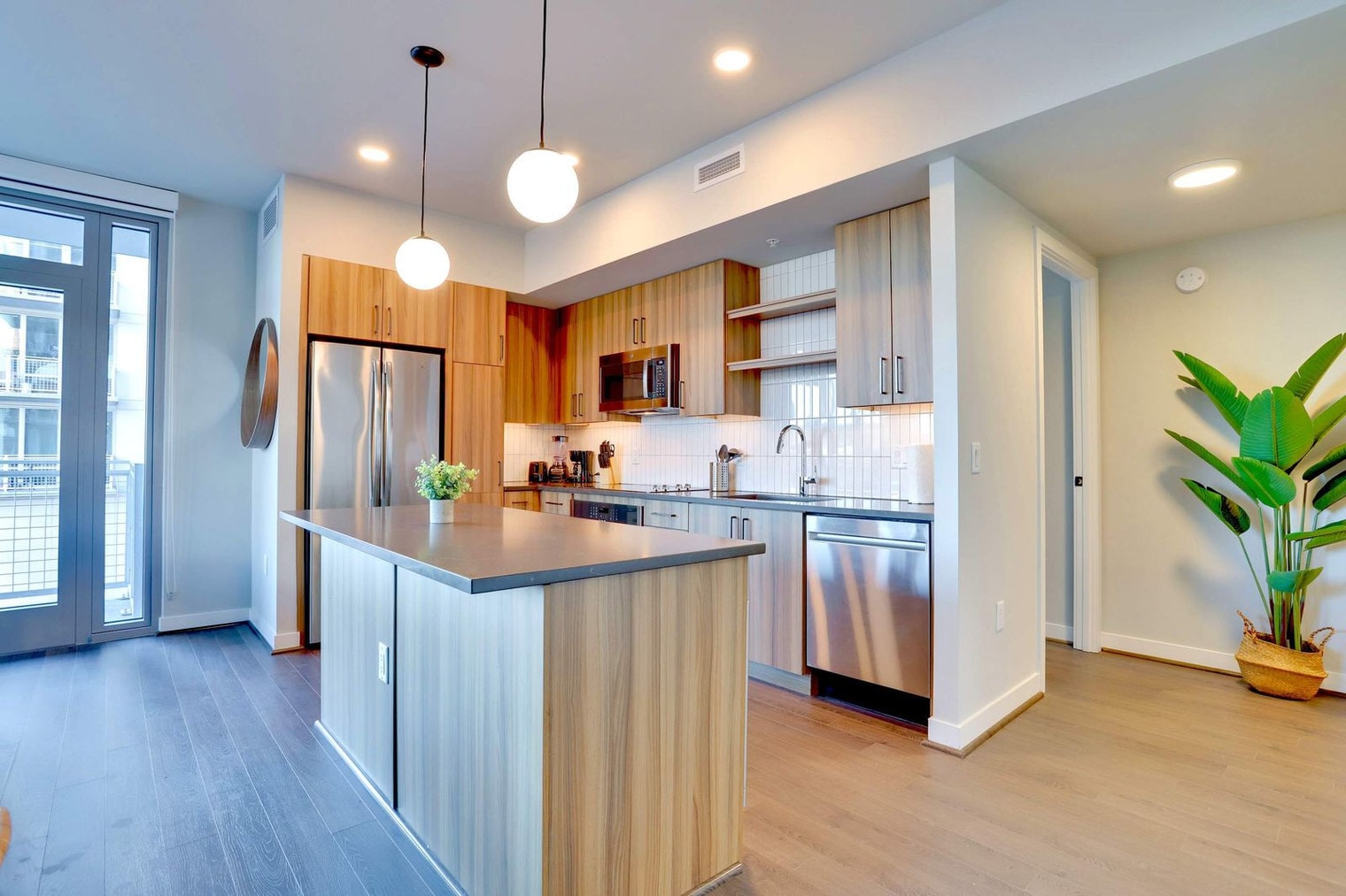 Building Photo - 1122 N Hudson St