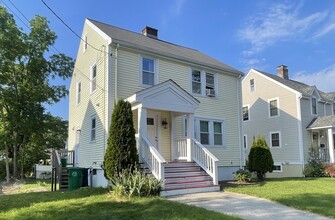 Building Photo - 139 Oakdale Rd