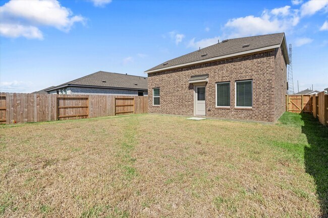 Building Photo - 28731 Texas Plns Dr