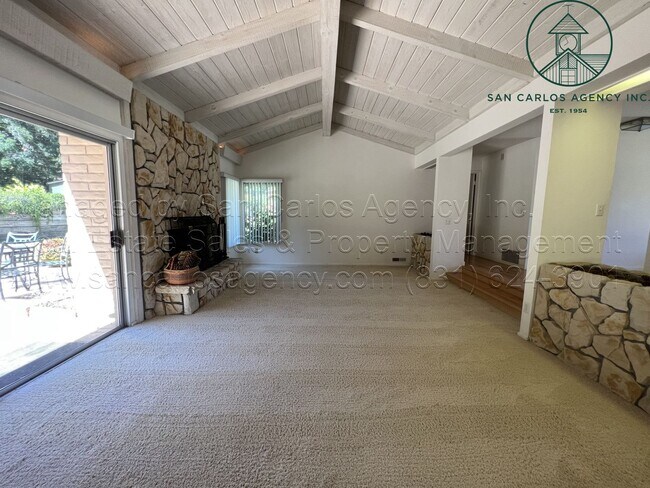 Building Photo - Ranch Style Carmel Valley Property in Desirable Robledo Neighborhood
