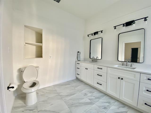 Building Photo - 1909 Diamond Ridge Dr