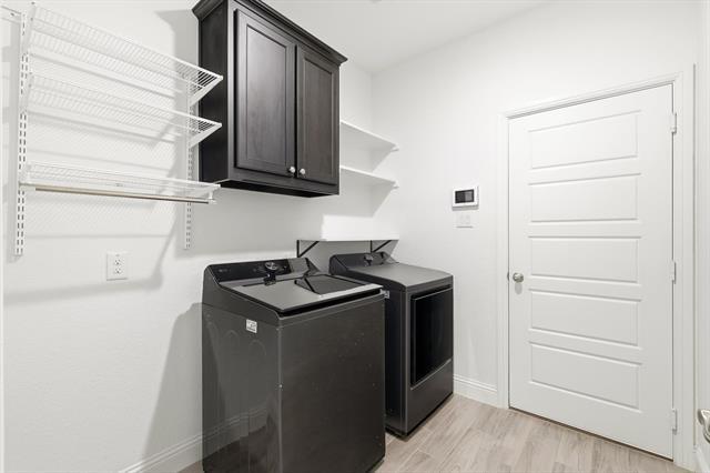 Building Photo - 916 10th St