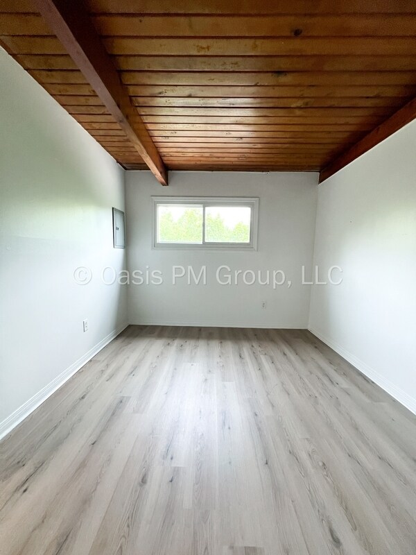 Building Photo - 3205 Joan Rd