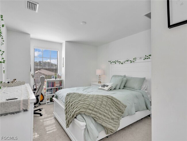 Building Photo - 20438 Napa Loop