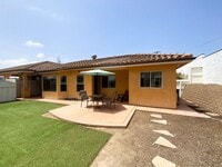 Building Photo - Large Private Yard with View- 1BD/BA ADU