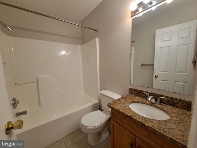 Building Photo - 107 Strawberry Way