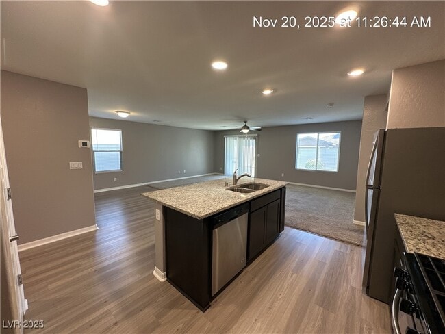 Building Photo - 4924 Eterno St