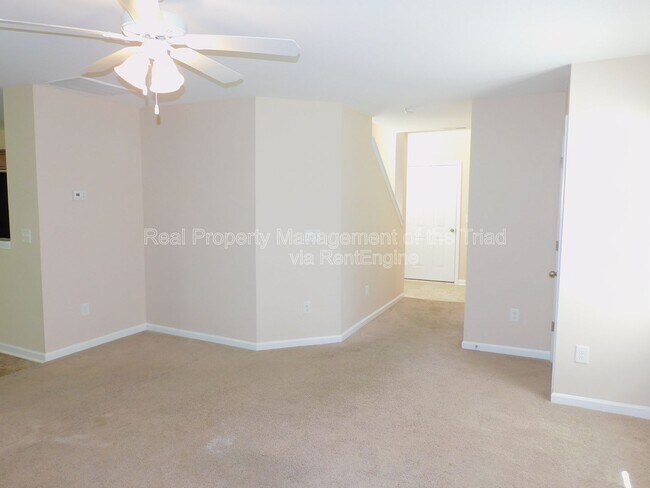 Building Photo - 4621 Chapel Ridge Dr