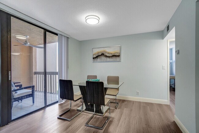 Building Photo - 955 Dotterel Rd