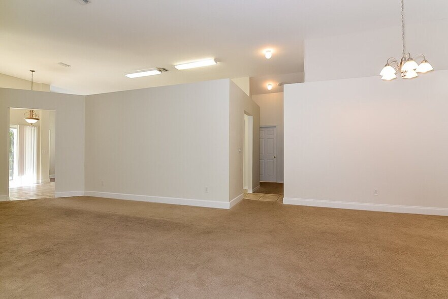 Building Photo - 6115 Wesley Brook Dr
