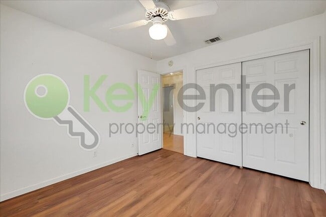 Building Photo - 3556 Mesa Verdes Dr