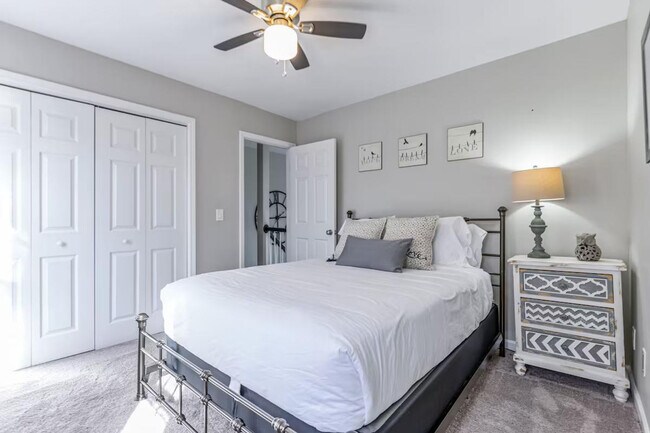 Building Photo - 535 Douthit Ferry Rd