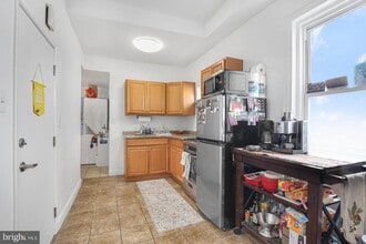 Building Photo - 2010 E York St