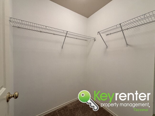 Building Photo - Spacious 4-Bedroom, 2.5 Bath Dupont Rental 5 Minutes from JBLM – Over 2,600 Sq Ft of Comfort