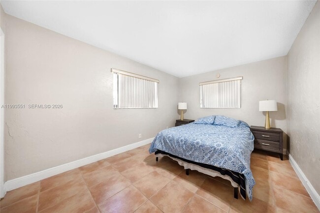 Building Photo - 2752 NE 3rd St