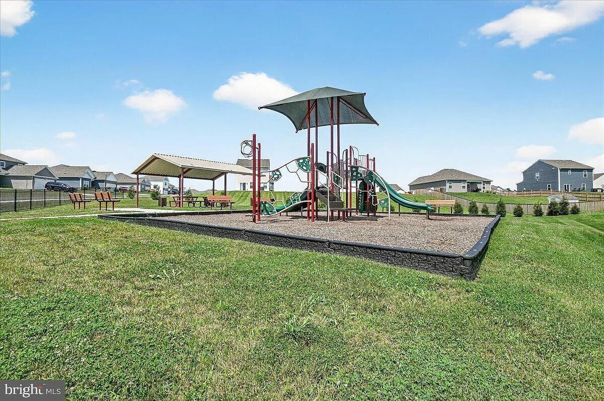 Building Photo - 10101 Amelia Ct