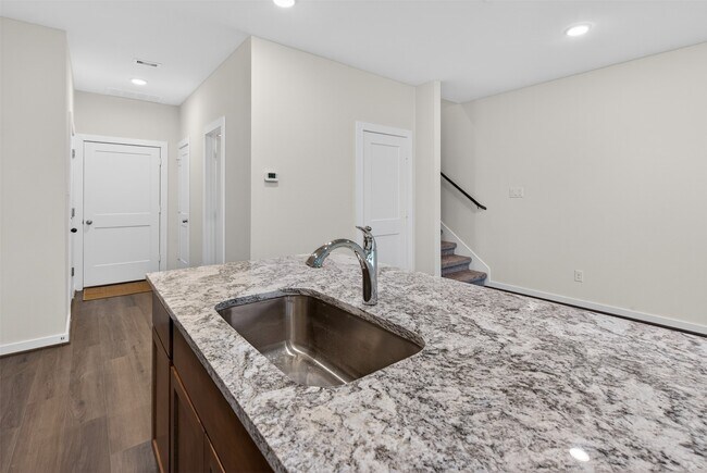 Building Photo - 9113 Highland Northern Wy