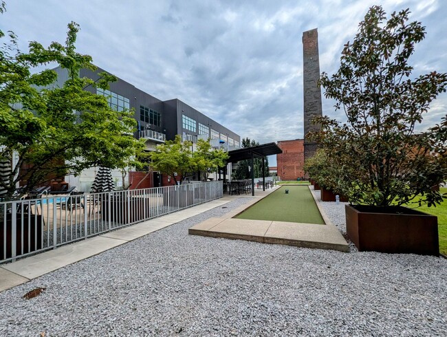 Building Photo - Breathtaking Historic Loft in the Heart of...