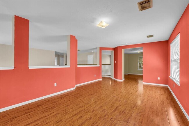 Building Photo - 16343 Mellow Oaks Ln