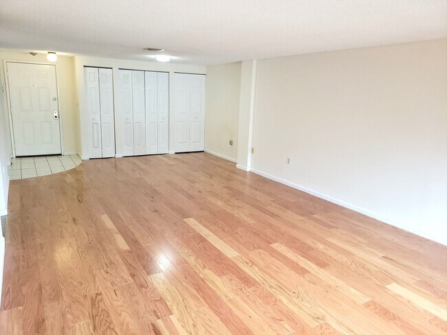 Building Photo - 30 Revere Beach Pkwy