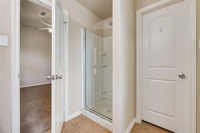 Building Photo - 5036 Birchwood Dr