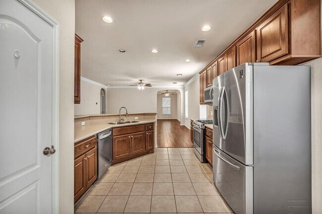 Building Photo - 3748 Pine Needle Cir