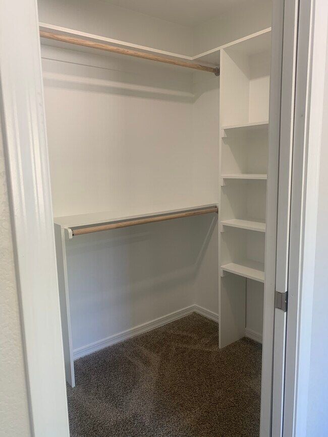 Walk-in closet - 8317 E Scarlet